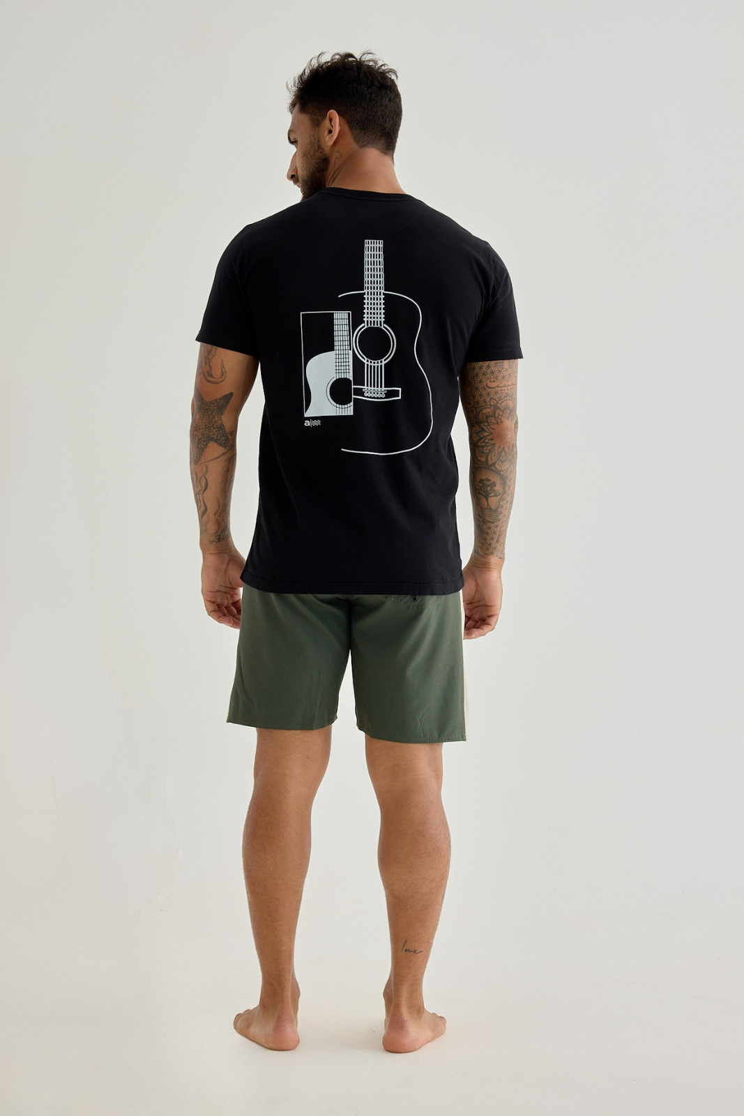 Camiseta Sound of Sesan - Preta