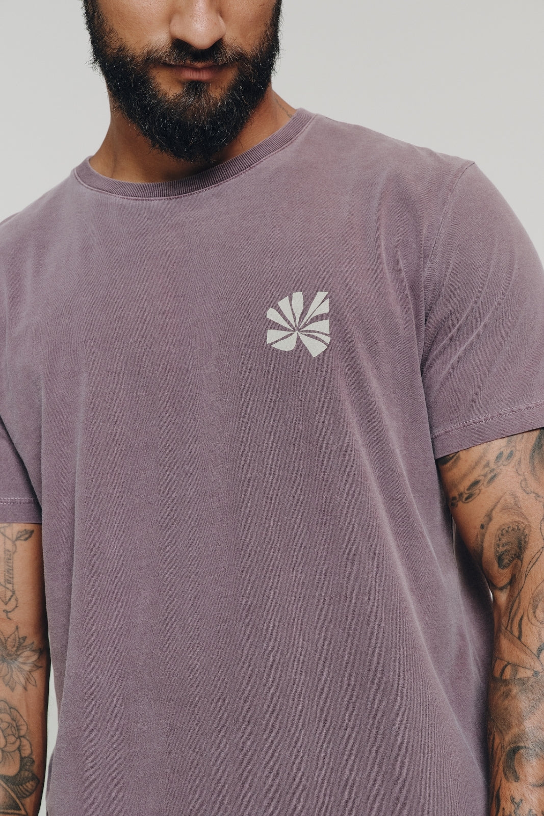 Camiseta Estonada Folhas - Lilás