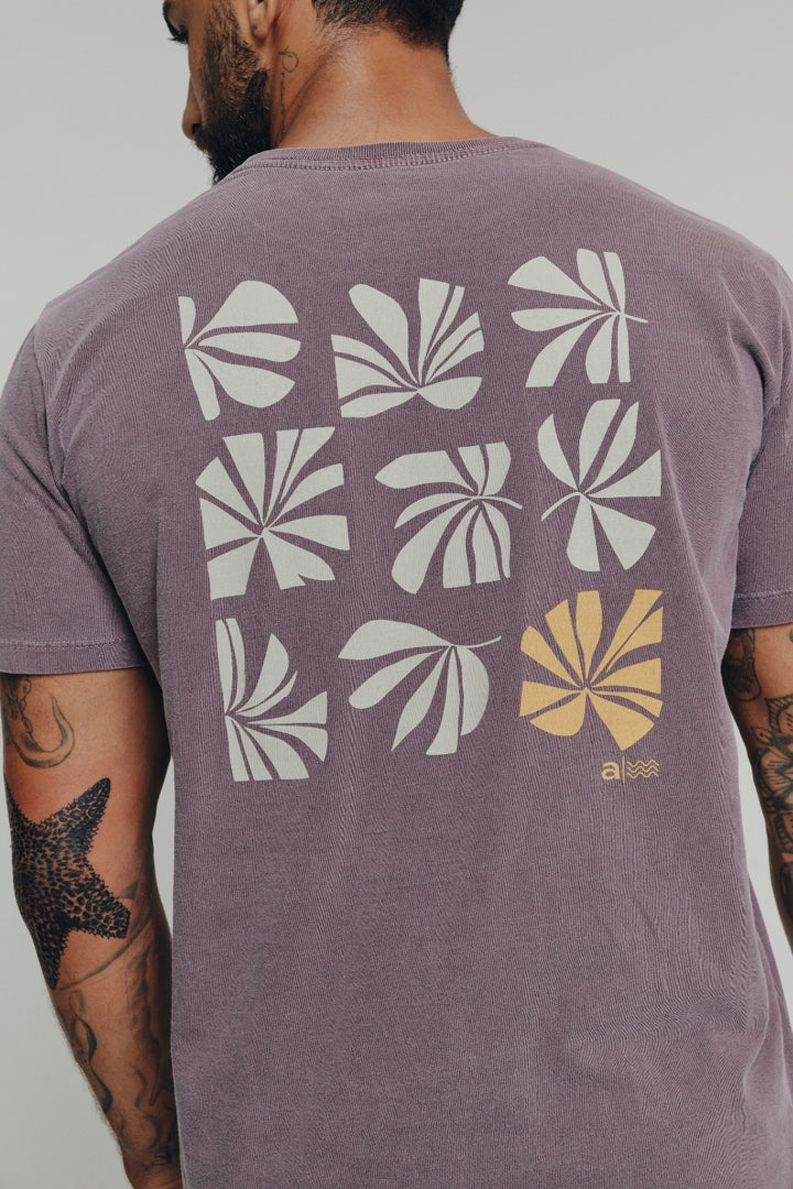 Camiseta Estonada Folhas - Lilás