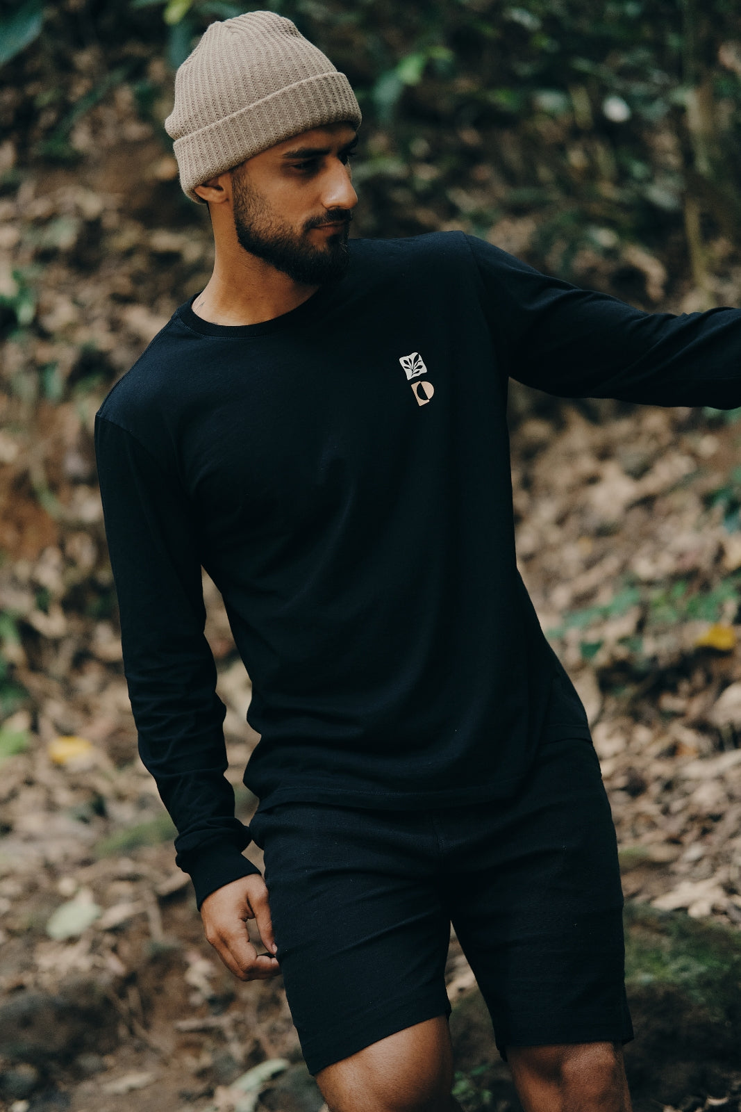 Camiseta Manga Longa Natural Garden - Preta