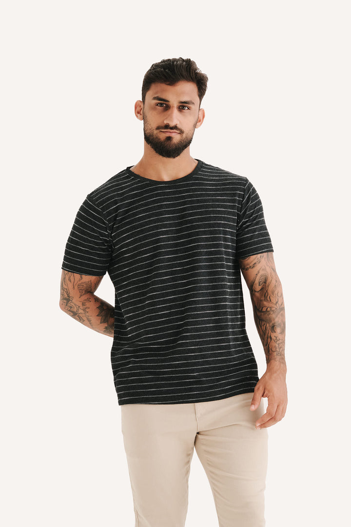 Camiseta Impact - Preta