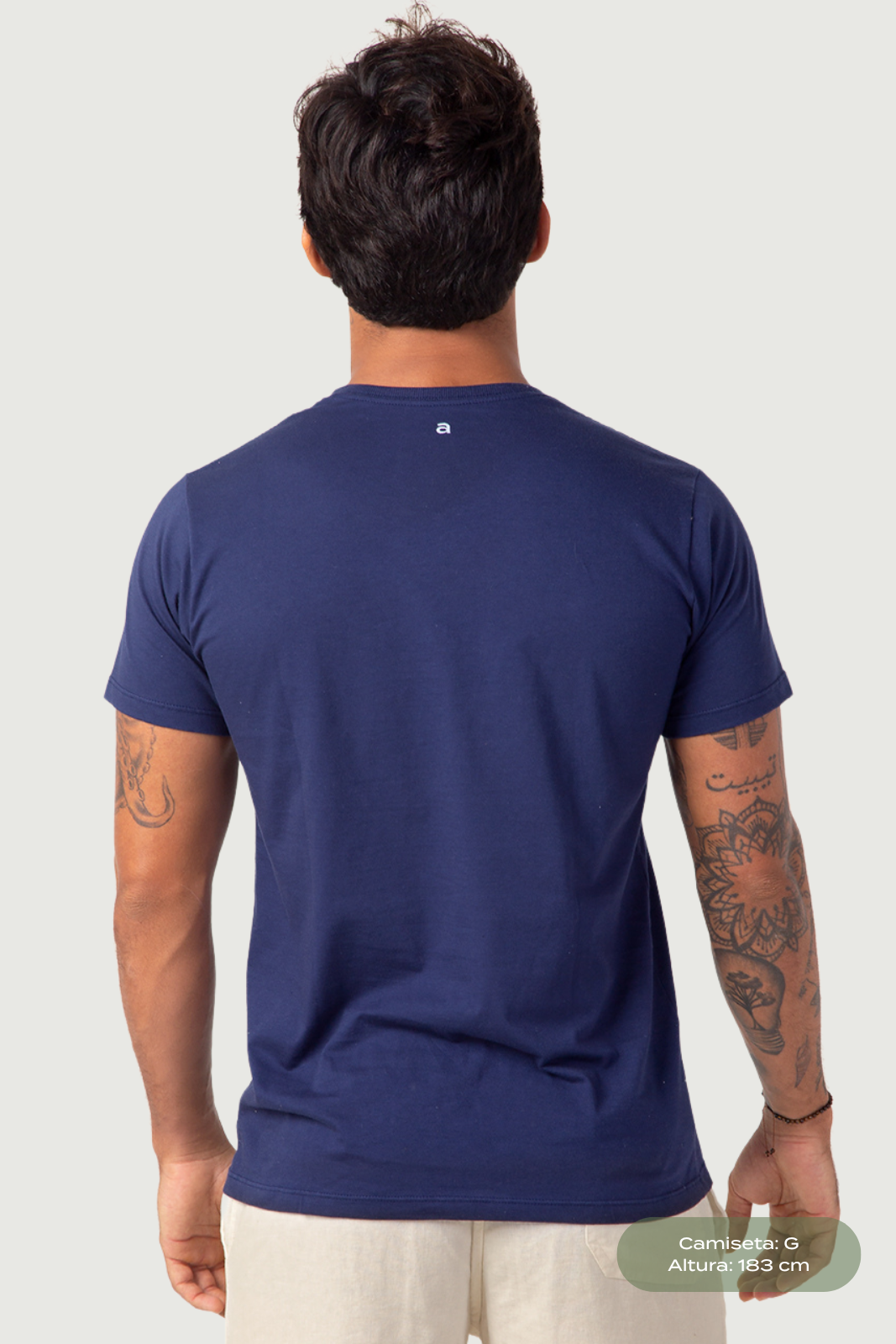 Camiseta Elementar - Gola Redonda Azul
