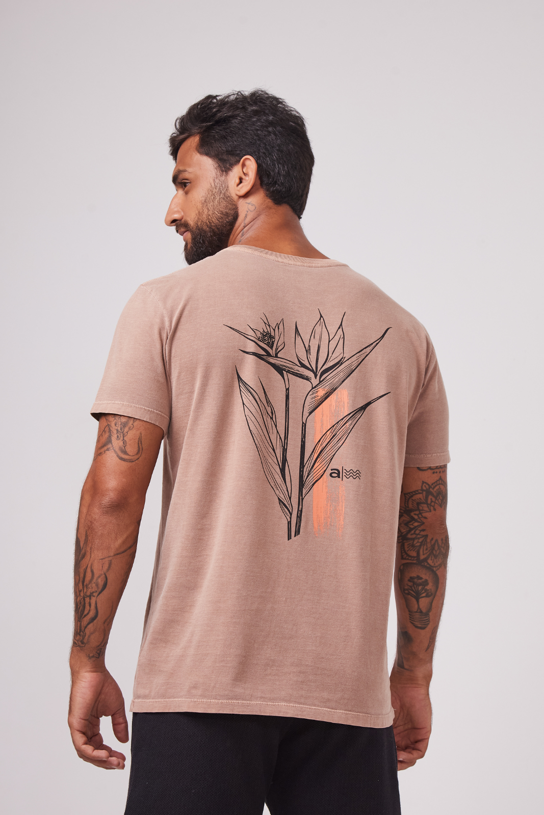 Camiseta Estonada Biomas - Marrom