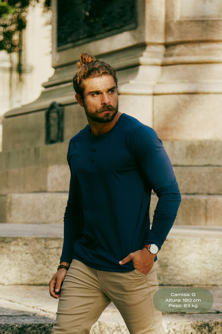 Henley Fio Egípcio Manga Longa - Azul Marinho