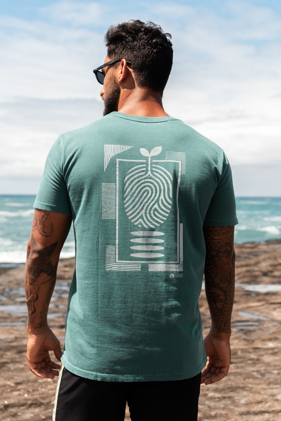 Camiseta Estonada - Identidade Sustentável - Verde