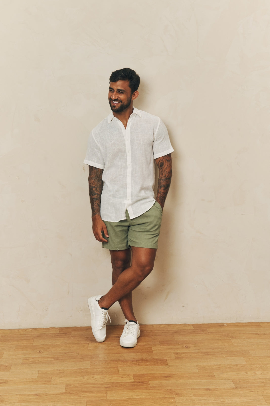 Short de Linho Caraíva - Verde Oliva