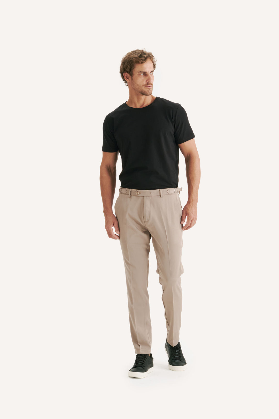 Calça de Alfaiataria Ravena com Fivela - Caqui