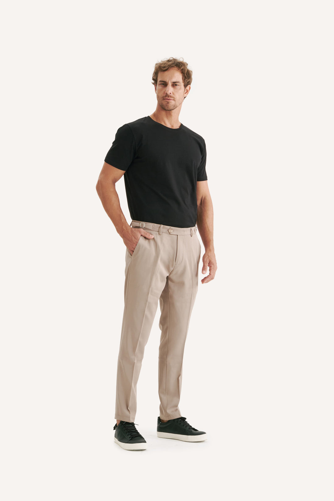 Calça de Alfaiataria Ravena com Fivela - Caqui