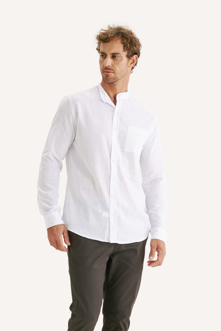 Camisa Brisa Gola Padre Manga Longa - Branca