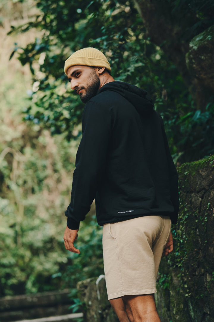 Casaco de Moletom Sereno - Preto