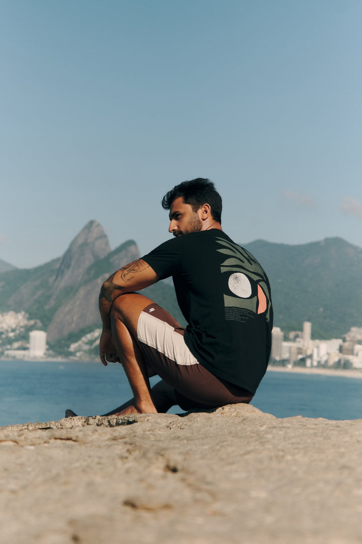 Camiseta Geo Element - Preta