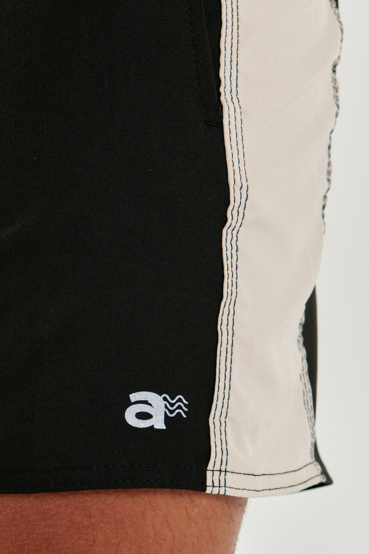 Boardshort Retro Faixa Lateral -  Preto | Laranja