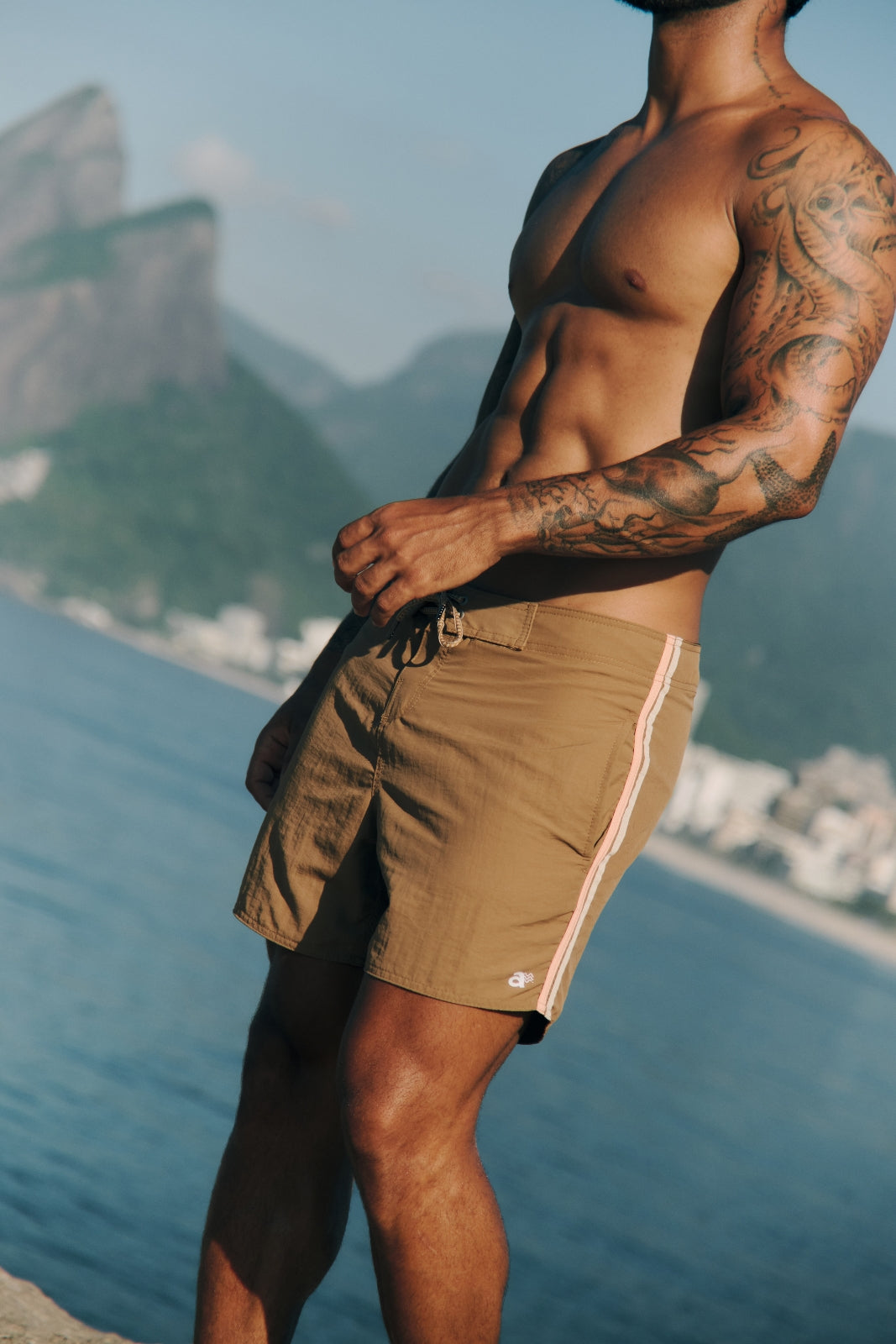 Boardshort Flat Impermeável - Marrom