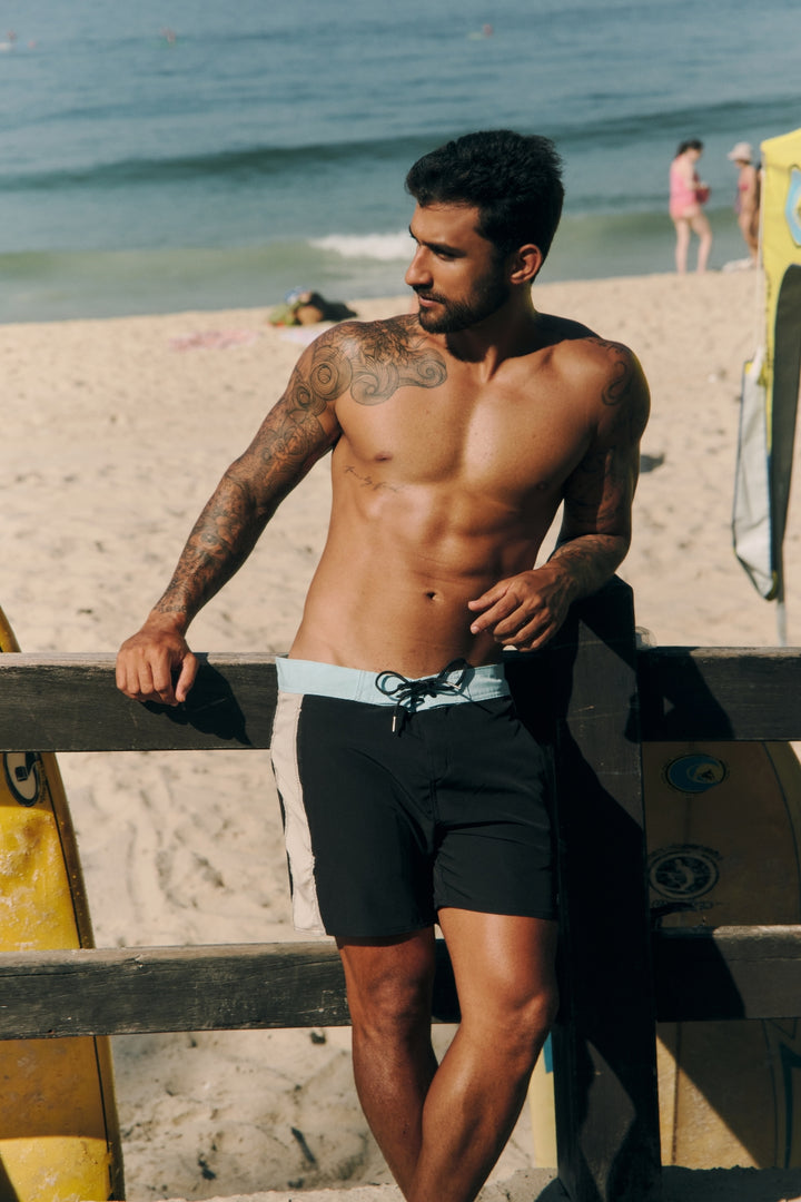 Boardshort Retro Faixa Lateral - Preto