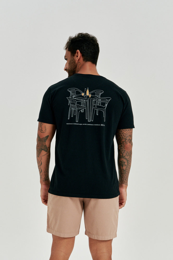 Camiseta Estampa - Entre Histórias - Preta