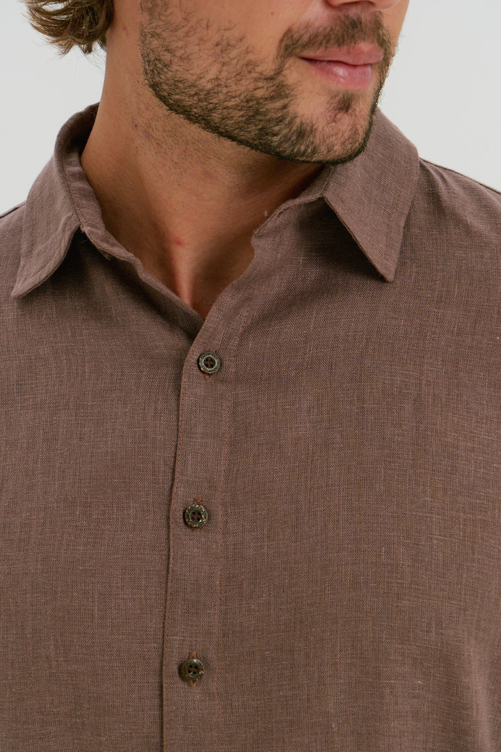 Camisa Puro Linho Manga Curta - Marrom