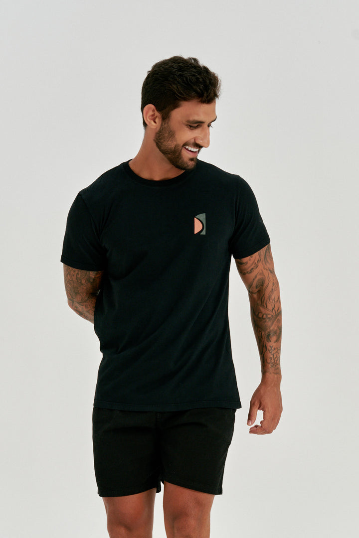 Camiseta Geo Element - Preta