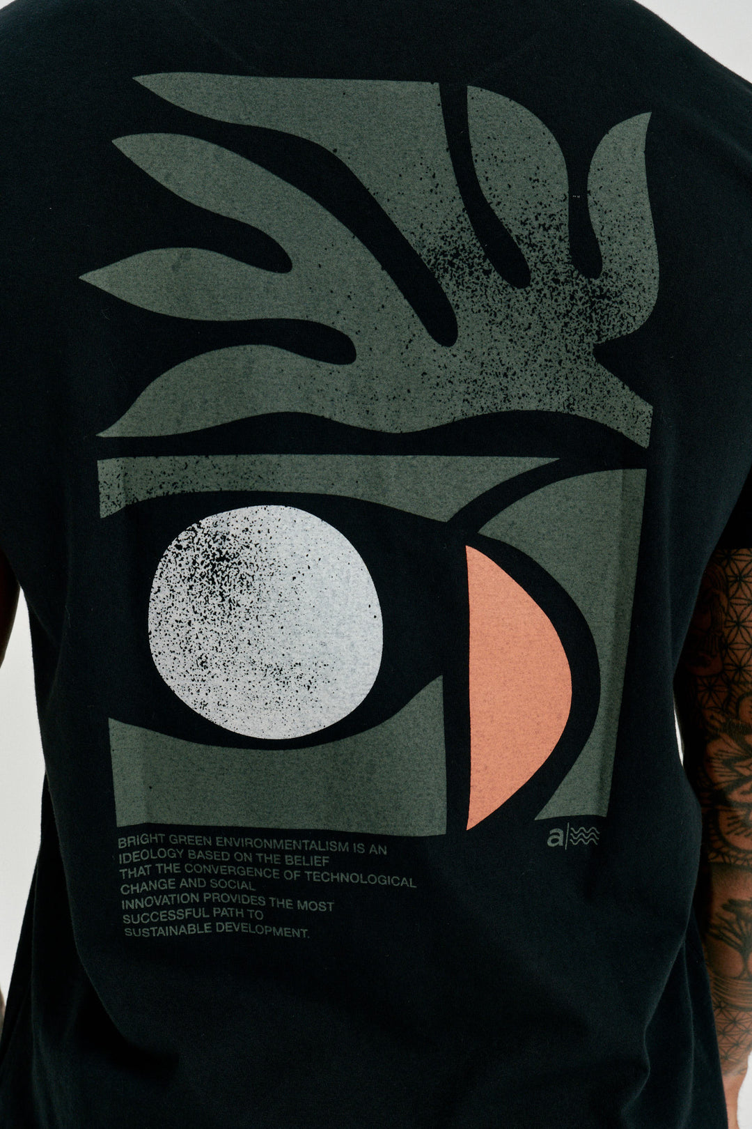 Camiseta Geo Element - Preta