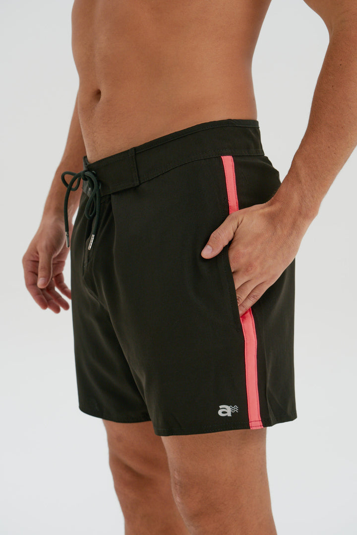Boardshort Flat 1 Vieis Lateral - Preto com Rosa