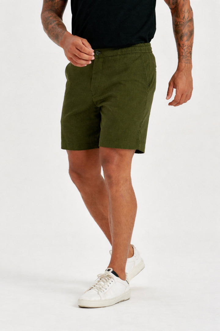 Short de Linho Caraíva - Verde Militar