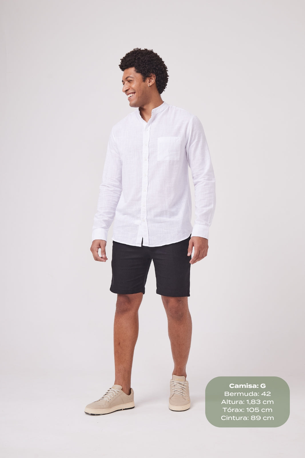Bermuda de Linho Alfaiataria - Preta