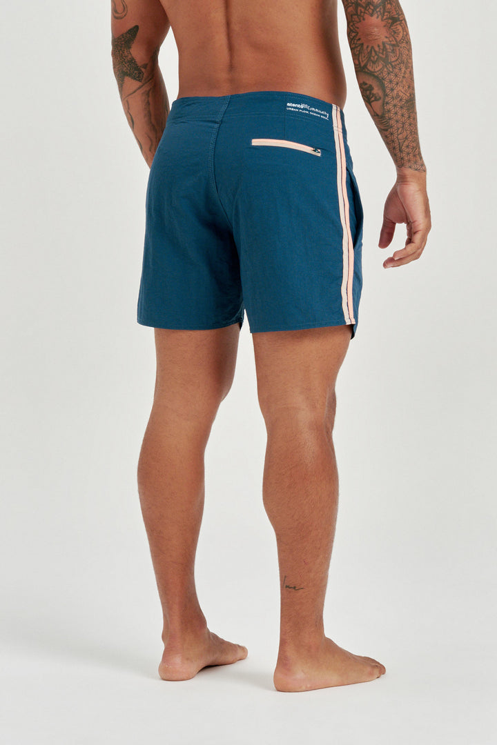 Boardshort Flat Impermeável - Azul Marinho