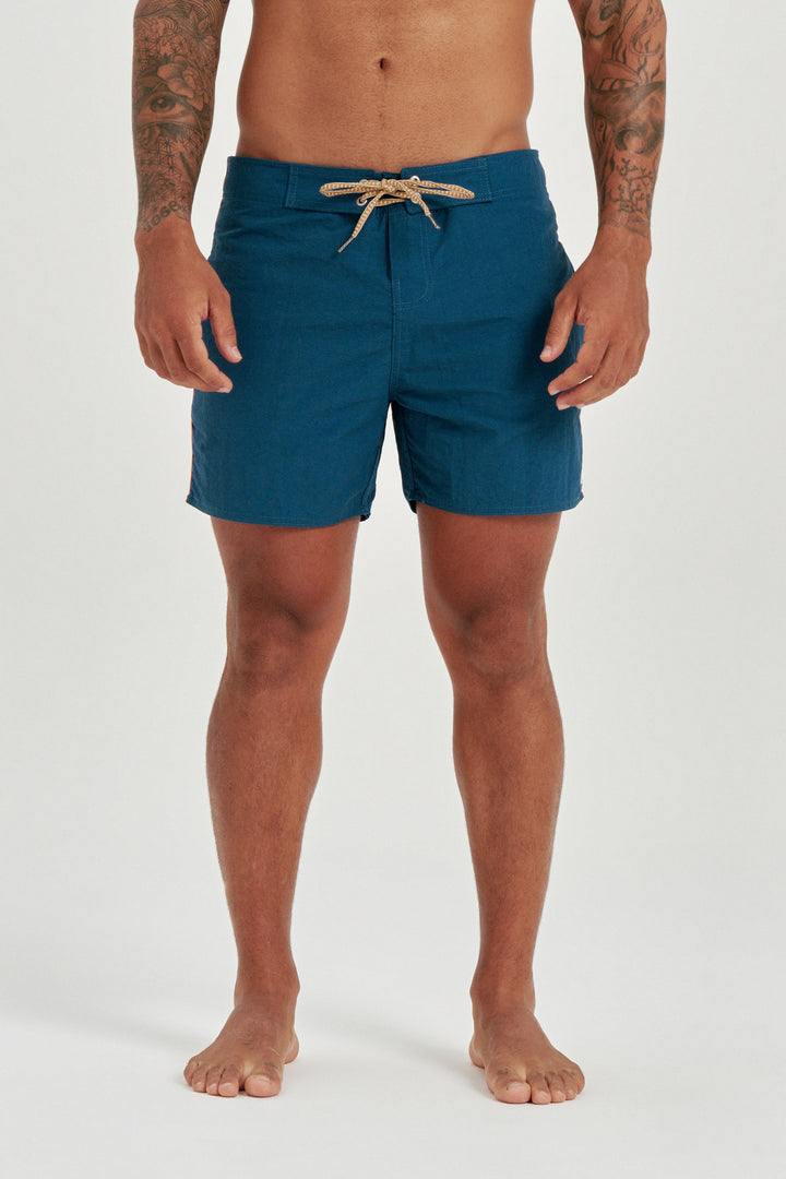 Boardshort Flat Impermeável - Azul Marinho