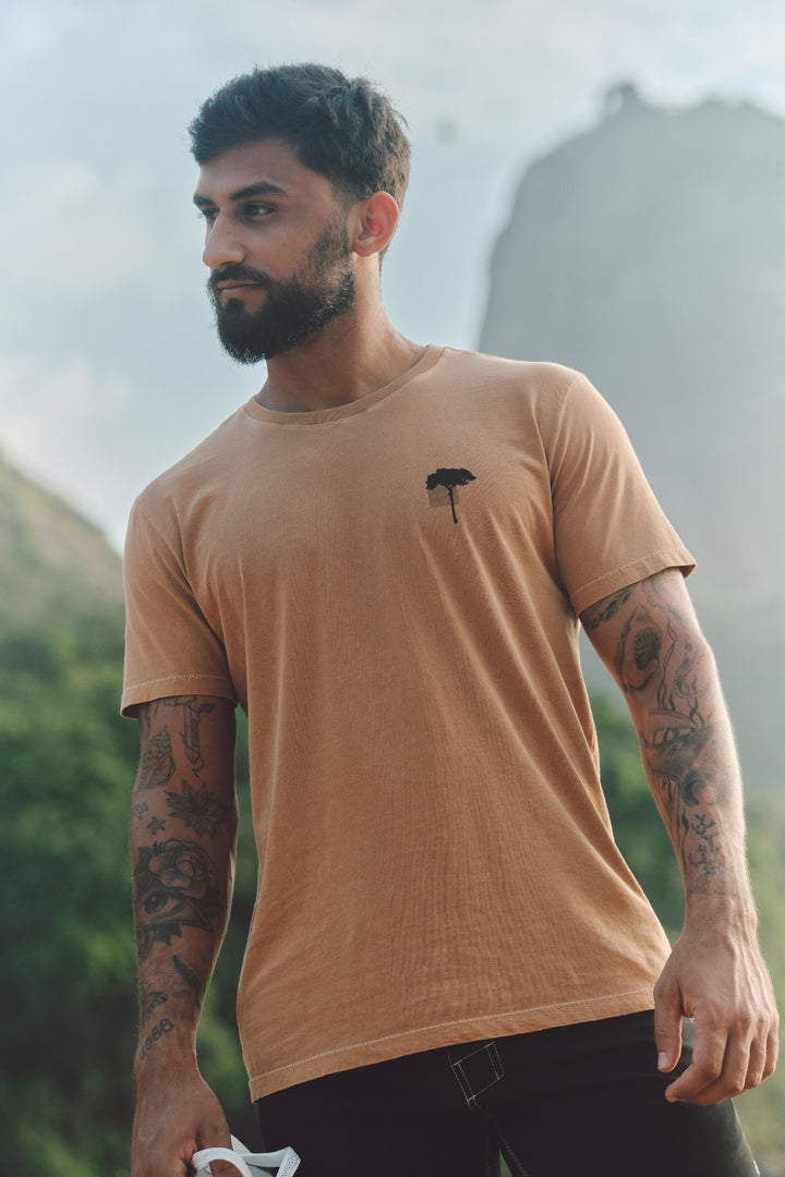 Camiseta Estonada Biomas - Pau-Brasil - Laranja