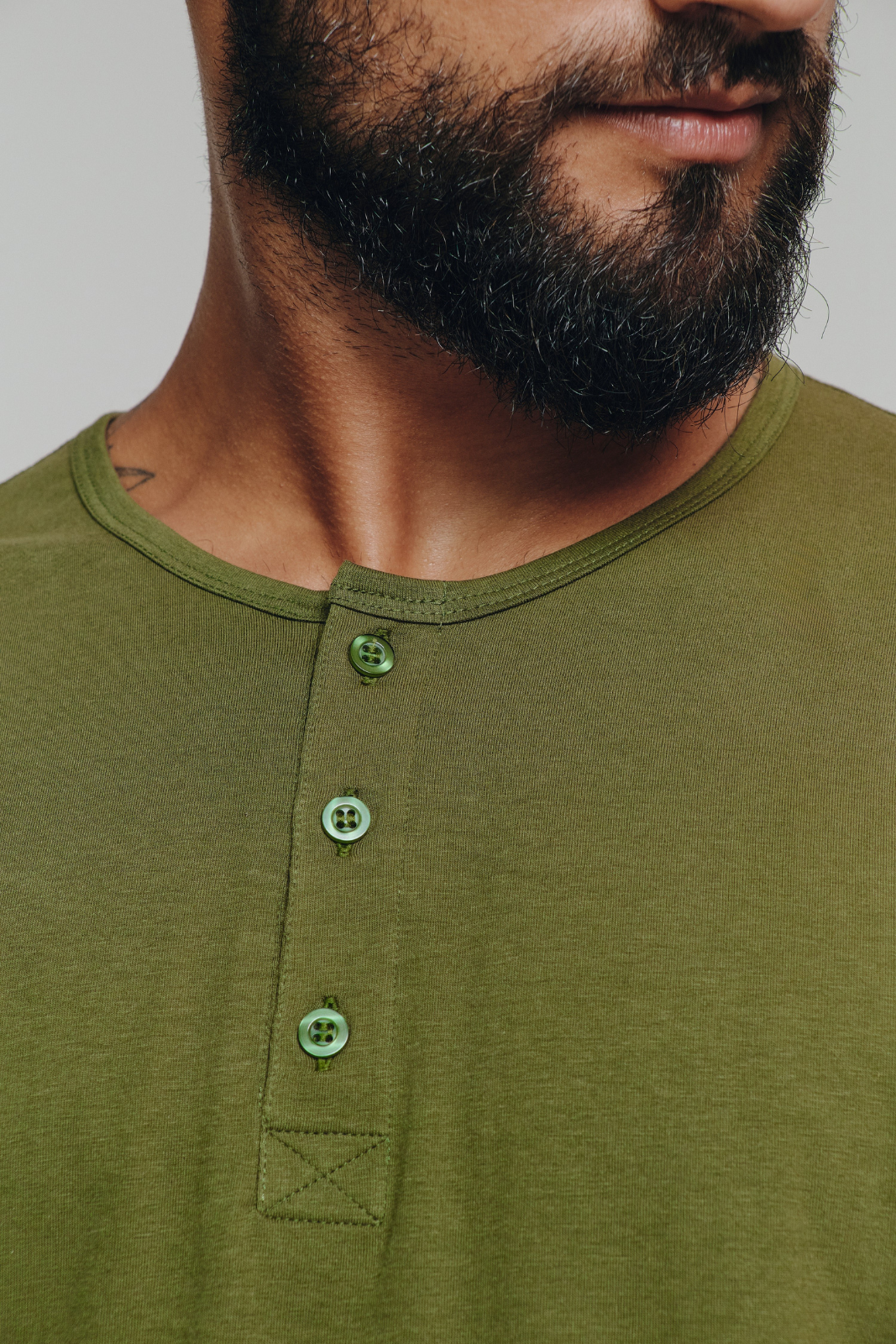 Henley Fio Egípcio Manga Longa - Verde