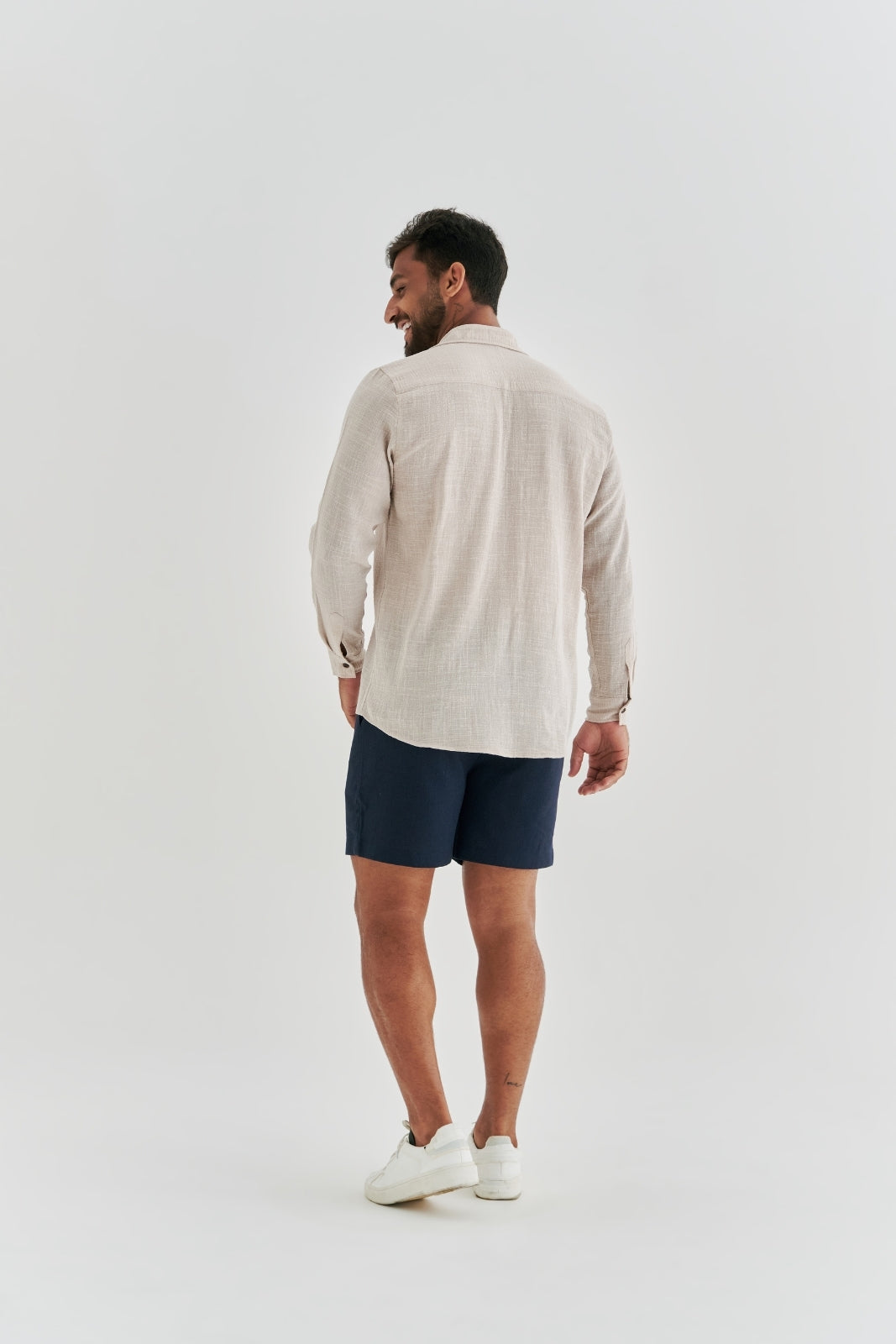 Short de Linho Caraíva - Azul Marinho