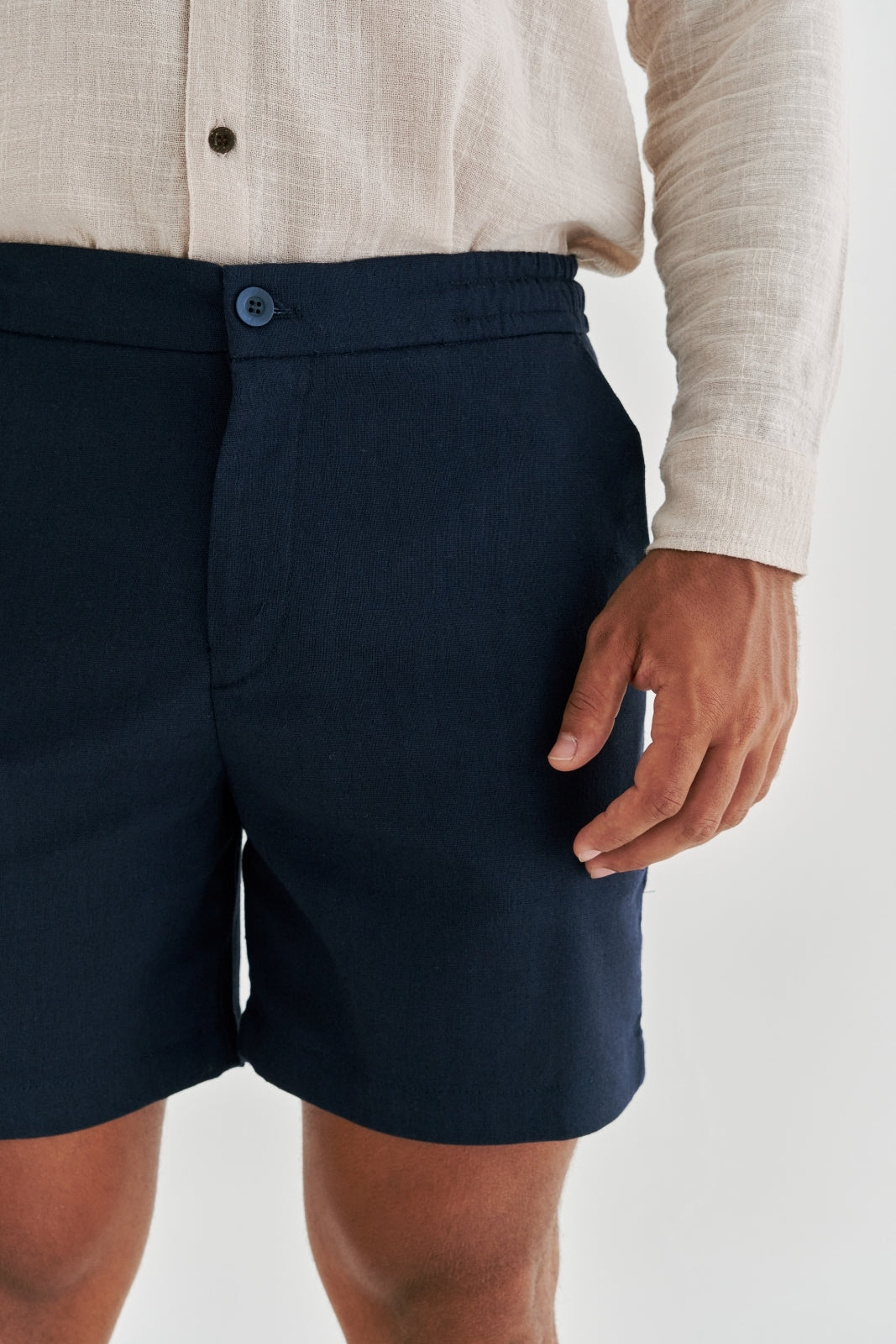 Short de Linho Caraíva - Azul Marinho