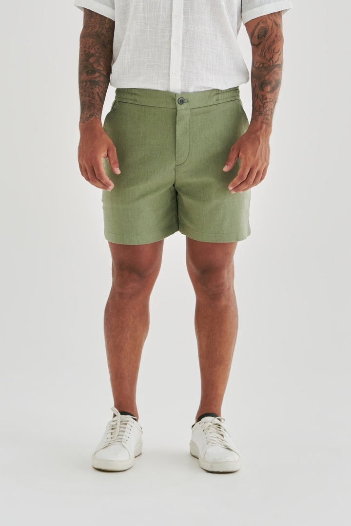 Short de Linho Caraíva - Verde Oliva